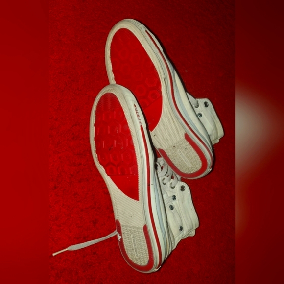 Diesel Sneakers - Picture 2 of 6